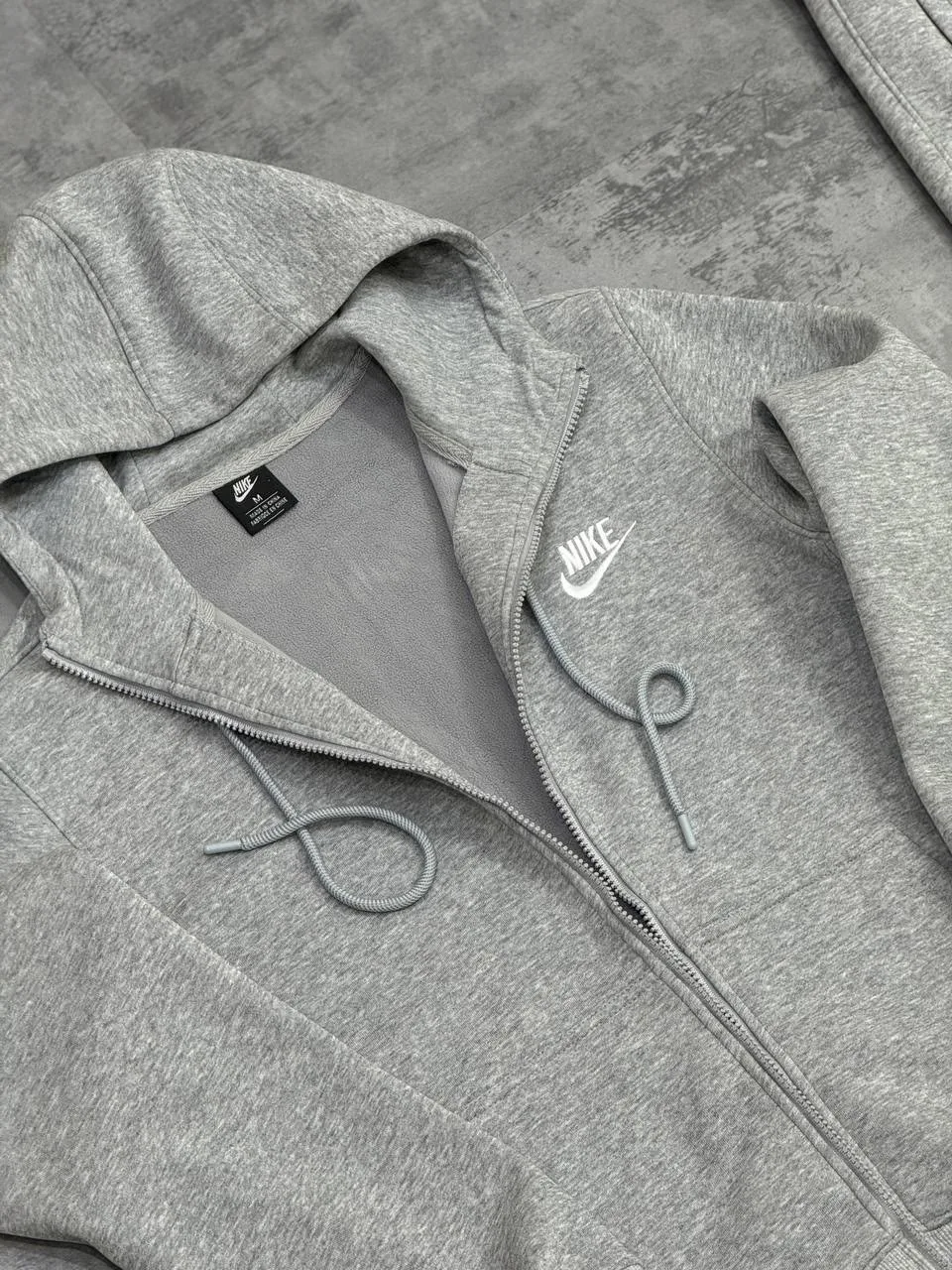 Костюмы NIKE из трикотажа с внутренним флисовым утеплением — фото 4