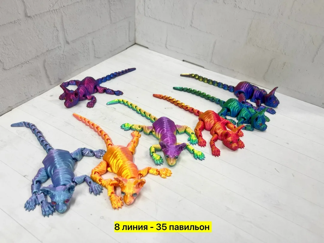 Игрушка в виде 3D-кошки сфинкс из пластика — фото 4
