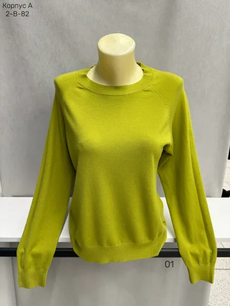 Женский свитер из смесового материала с добавлением cashmere и ангоры — фото 11