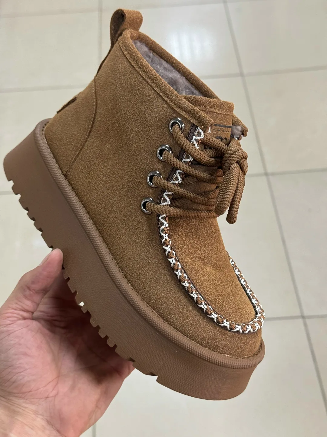 Туфли из натуральной замши с натуральной шерстью — фото 4