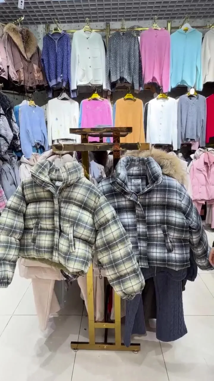 Джинсы Acne Studios 𝐍𝐞𝐰 𝐂𝐨𝐥𝐥𝐞𝐜𝐭𝐢𝐨𝐧 — видео