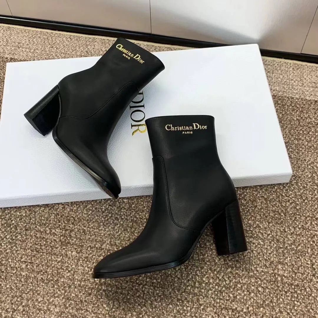 Чёрные Ботильоны, Которым Даже Платье Не Нужно Для Эффекта — фото 5