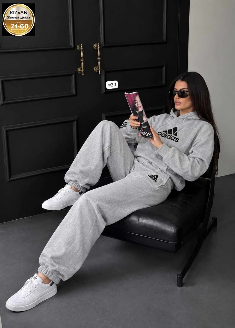 Спортивный костюм Adidas — фото 2