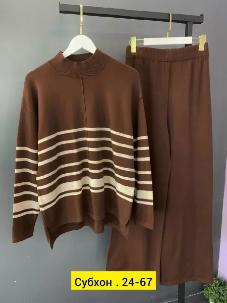 Костюм из тянущегося кашемиро-вязаного материала — фото 8