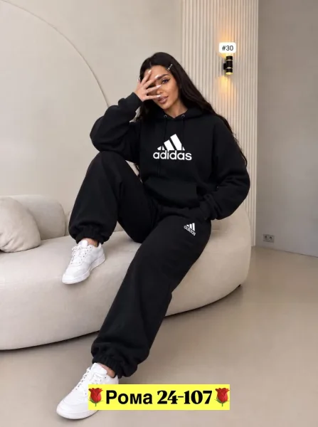 Спортивный костюм Adidas — фото 4