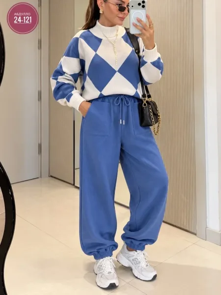 Комфортный костюм из мягкого кашемира — фото 5