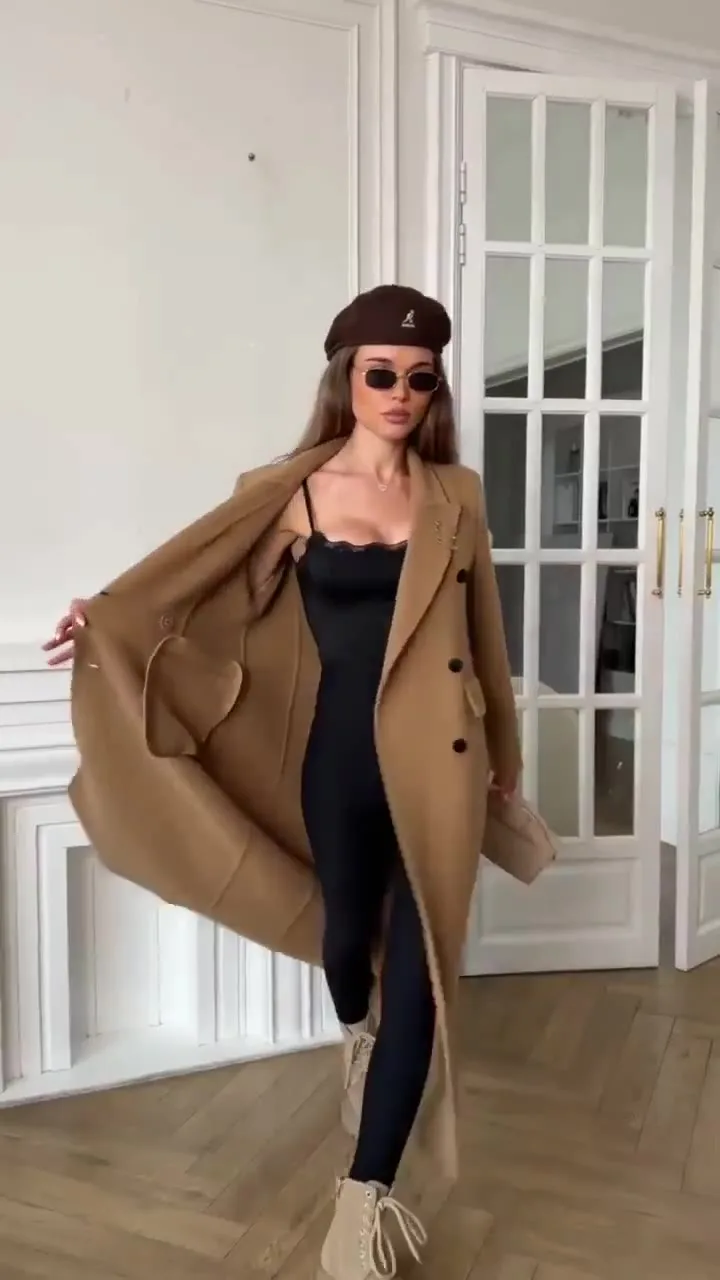 Пальто Balenciaga из кашемира и шерсти Чёрный — видео