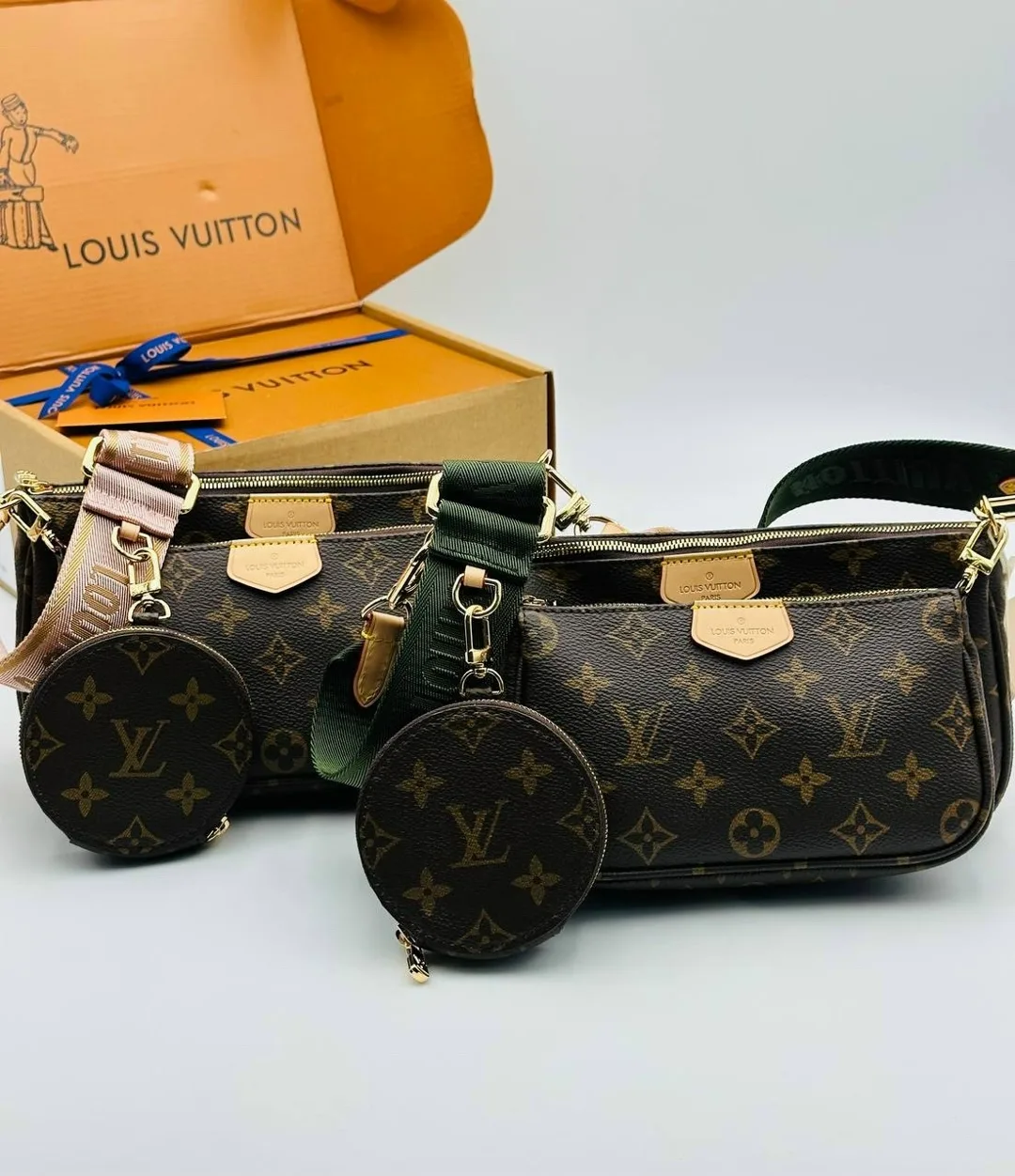 Кошелёк-портмоне Louis Vuitton из ткани Садовод 23/109 — фото 1