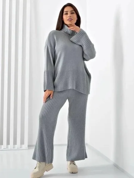Однотонный костюм в стиле oversize из смесового акрила с шерстью — фото 6