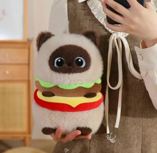 Креативная пушистая игрушка-кошка в форме гамбургера — фото 7