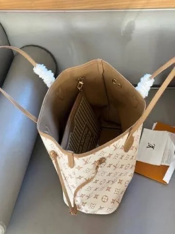 LOUISVUITTON, сумка из канвы и натуральной кожи — фото 9