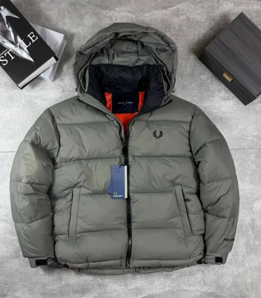 Зимняя куртка от Fred Perry — фото 1