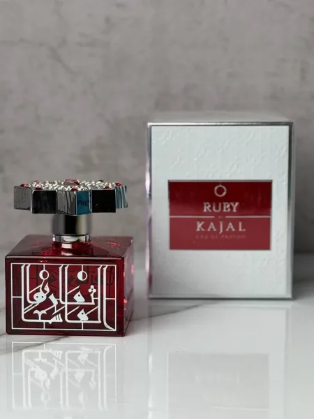 Косметика Ruby Kajal Ноты аромата