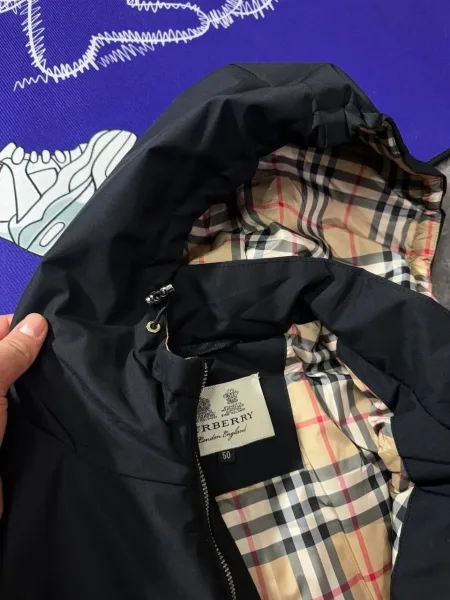 Мужская ветровка от BURBERRY — фото 7