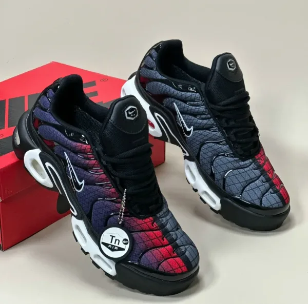 Кроссовки мужские Nike Air Max Plus TN термо зима — фото 32