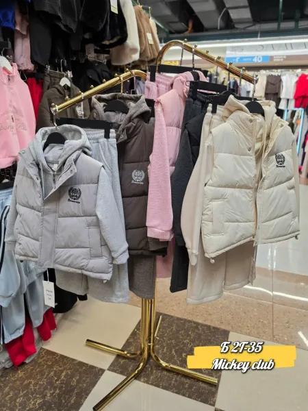 Детский костюм-тройка стиль и комфорт в одном образе — фото 7