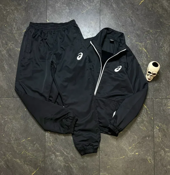 Зимний костюм ASICS тепло и комфорт на каждый день — фото 6