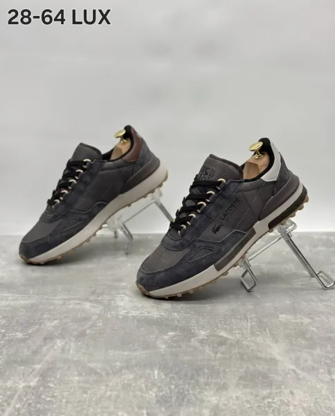 Кроссовки мужские LACOSTE из натуральной замши — фото 11