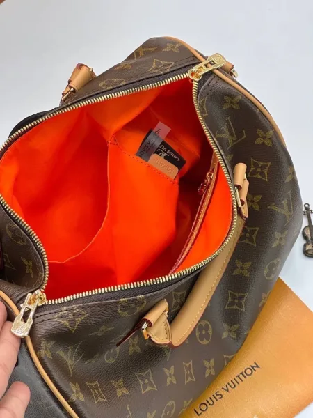 LOUISVUITTON сумка из канвы и натуральной кожи — фото 10