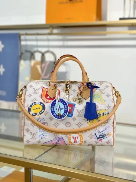 LOUISVUITTON сумка из канвы и натуральной кожи — фото 13