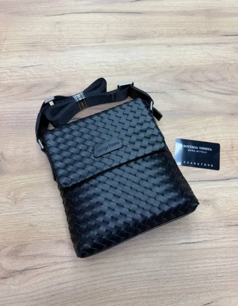 Сумка Bottega Veneta В комплекте :пыльник, кожа — фото 1