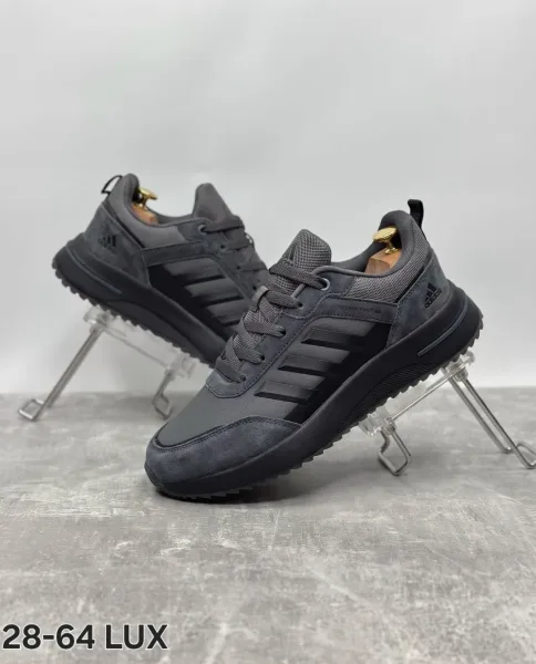 Кроссовки мужские Adidas из натуральной замши — фото 9