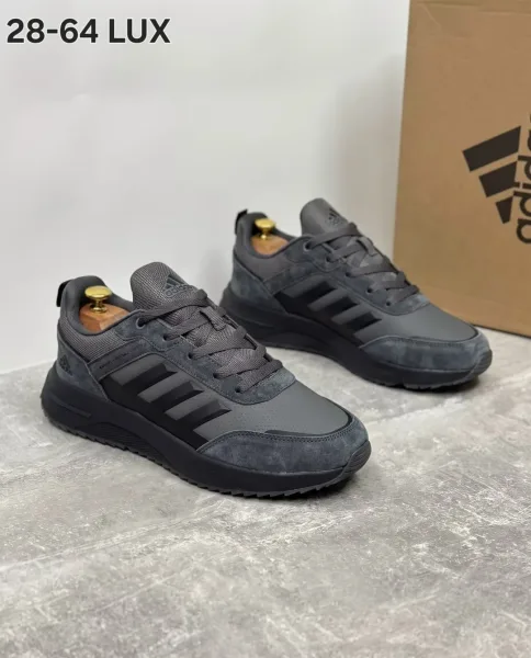 Кроссовки мужские Adidas из натуральной замши — фото 10