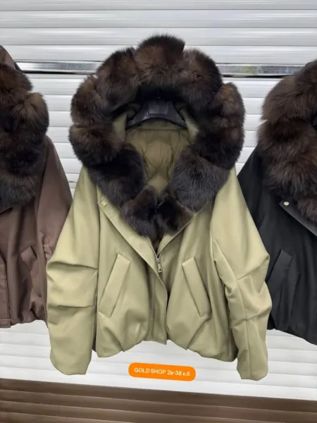 Пуховик женский с натуральным мехом песца — фото 5