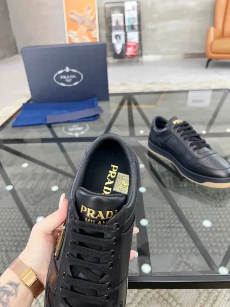 Кроссовки PRADA кожаные мужские — фото 7