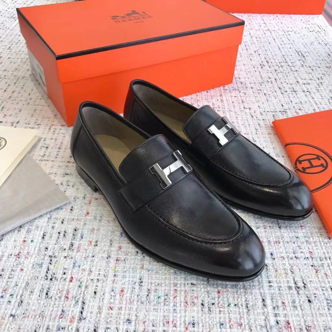 Лоферы Hermès Paris из чёрной кожи — фото 1