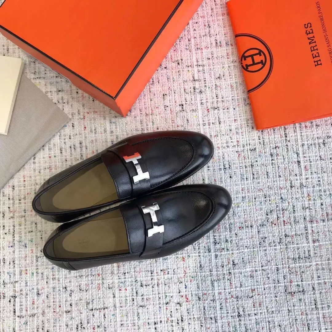Лоферы Hermès Paris из чёрной кожи — фото 2