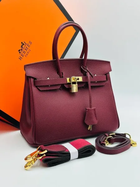 Сумка Hermes Birkin 25 выполнена из натуральной кожи — фото 5