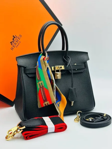 Сумка Hermes Birkin 25 выполнена из натуральной кожи — фото 7