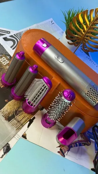 СТАЙЛЕР DYSON В ЧЕМОДАНЕ — фото 4