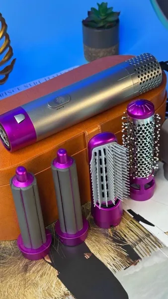 СТАЙЛЕР DYSON В ЧЕМОДАНЕ — фото 4