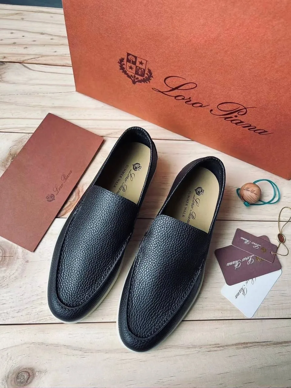 Мужские кожаные лоферы Loro Piana Summer Walk черные — фото 2
