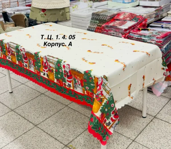 Скатерти новогодние очень хорошее качество, полиэстер — фото 3