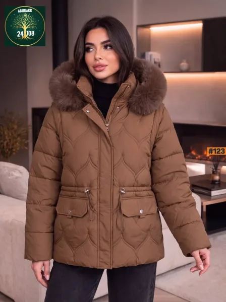 Женская куртка с наполнителем из синтепона — фото 5