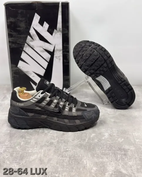 Мужские кроссовки NIKE с натуральной мембраной — фото 1