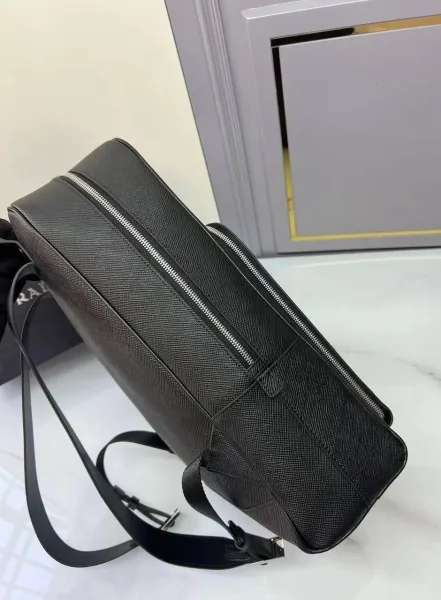 Prada Saffiano мужской рюкзак из фирменной кожи — фото 3