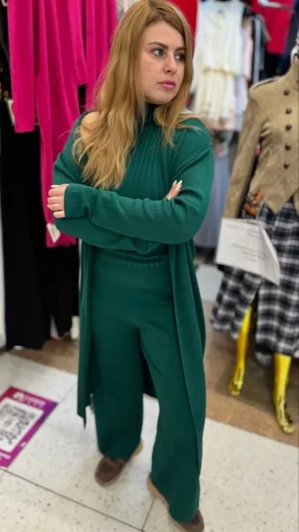 Топ, брюки и кардиган — фото 2
