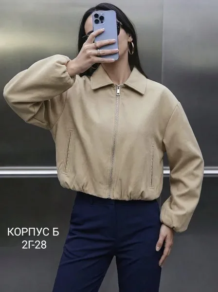Бомбер от ZARA стиль и комфорт в каждом образе — фото 10