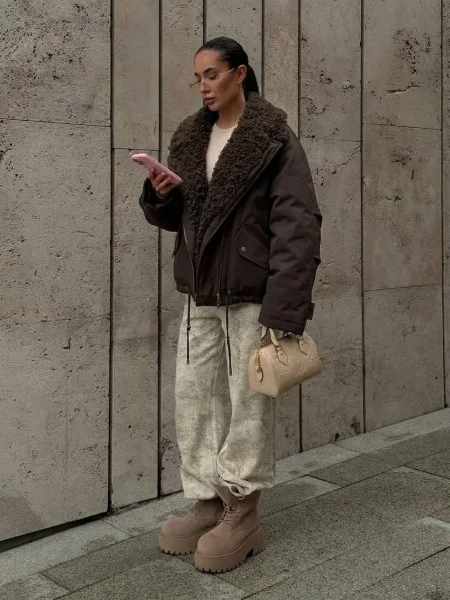 Парка зимняя с воротником-барашком — фото 8