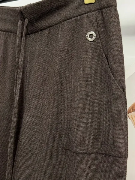 Безупречный костюм двойка с летучими рукавами — фото 13