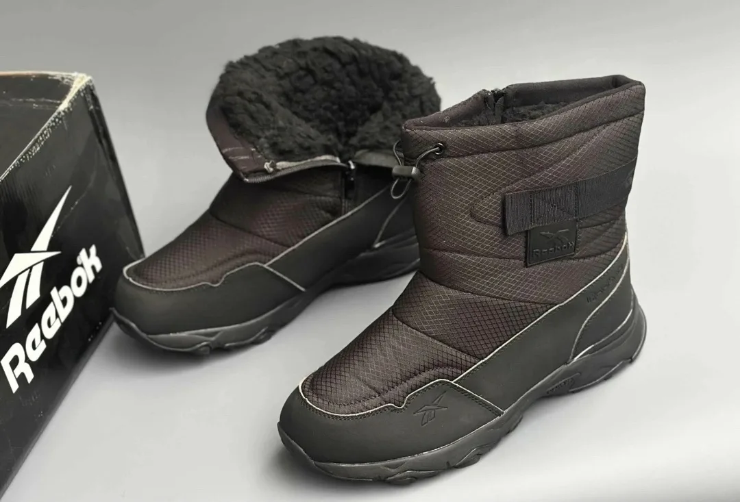 Зимние ботинки Reebok с меховой подкладкой и молнией — практичная — фото 2