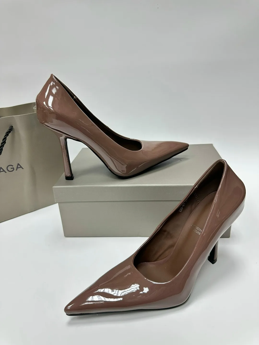 Balenciaga - туфли из кожи и атласа — фото 2