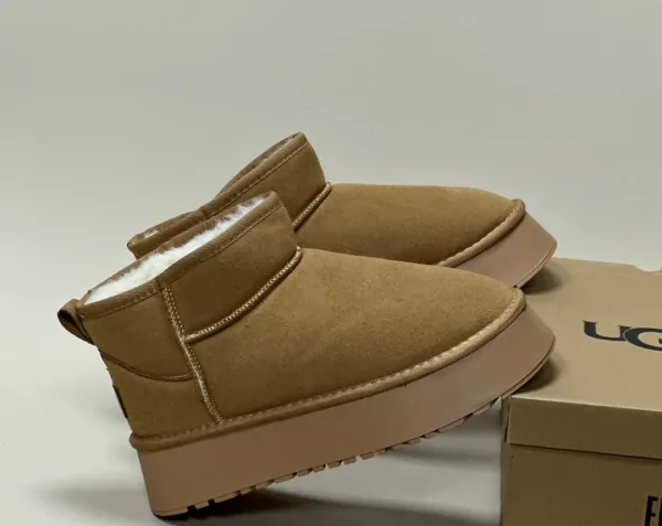 UGG Угги женские обувь на платформе — фото 1