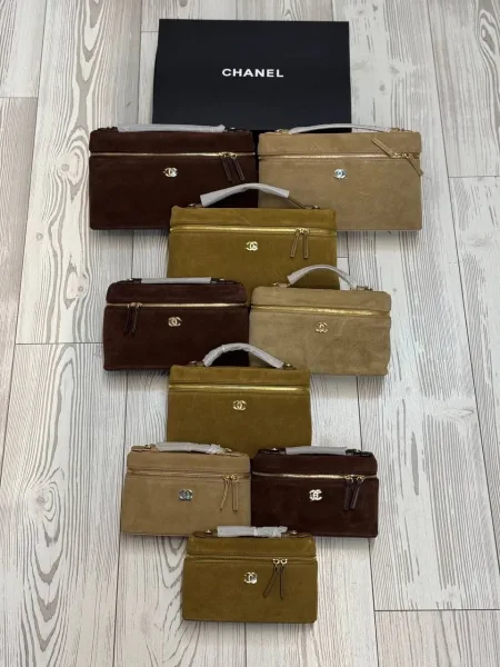 CHANEL Сумка из натуральной замши — фото 8