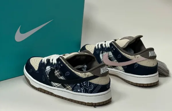 Кроссовки Travis Scott x Dunk SB Jackboys — фото 4