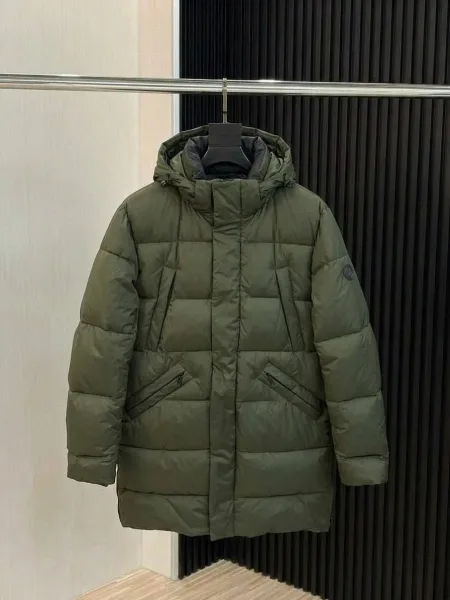 Элегантная мужская куртка ZEGNA с идеальной посадкой по телу — фото 3